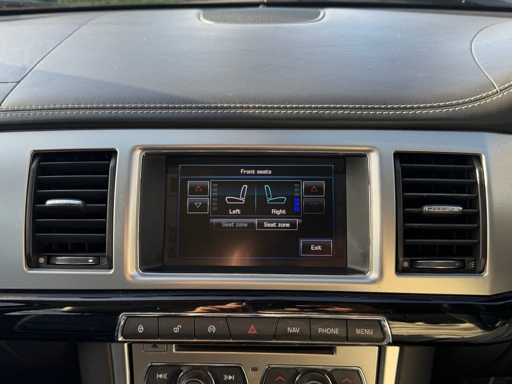 Used Jaguar XF 2015 for sale - 76740707: Photo 20