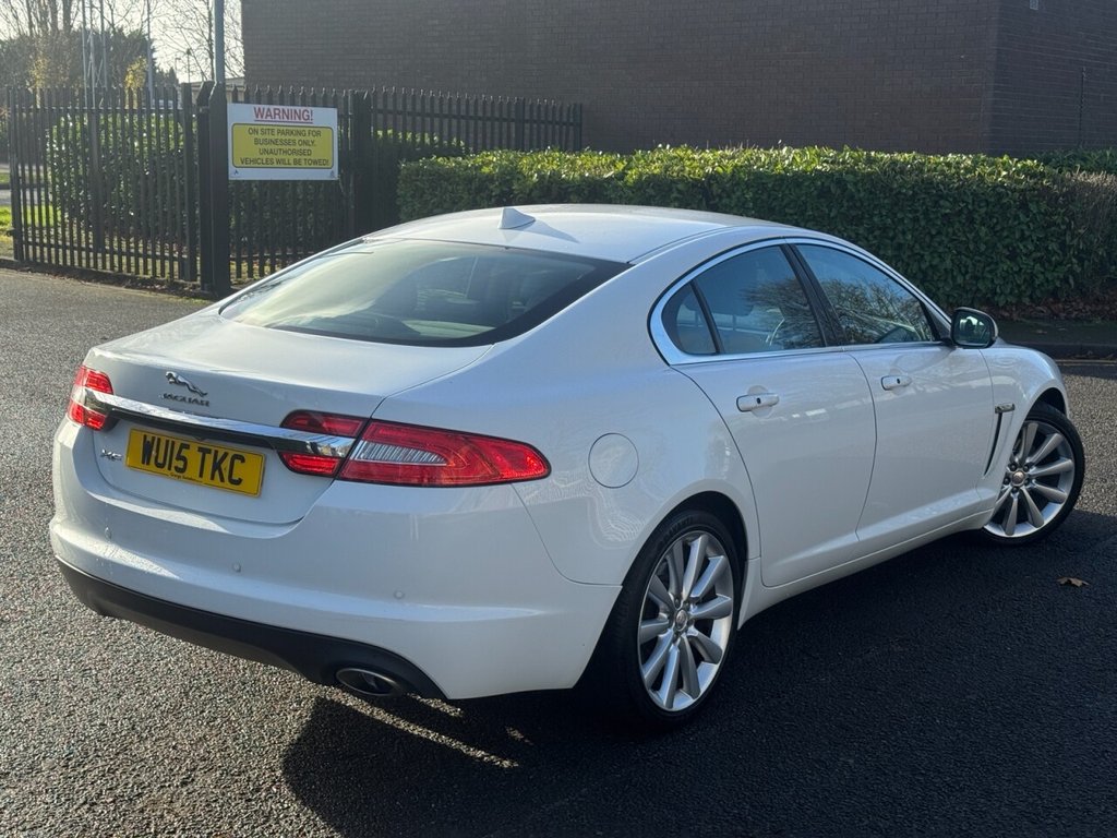 Used Jaguar XF 2015 for sale - 76740707: Photo 7