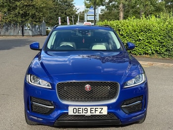 Used Jaguar F-Pace 2019 for sale - 79389743: Photo