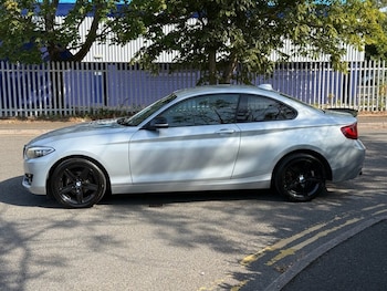Used BMW 2 Series 2015 for sale - 79493750: Photo