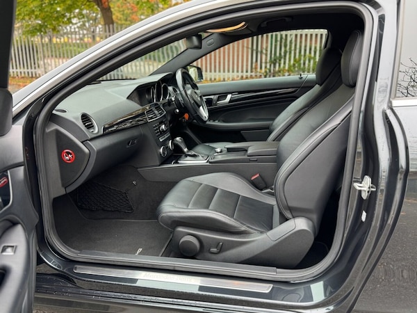 Used Mercedes-Benz C-Class 2013 for sale - 76250154: Photo 12
