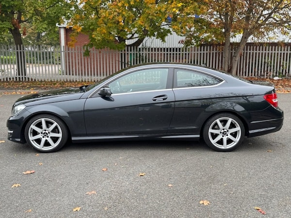 Used Mercedes-Benz C-Class 2013 for sale - 76250154: Photo 4
