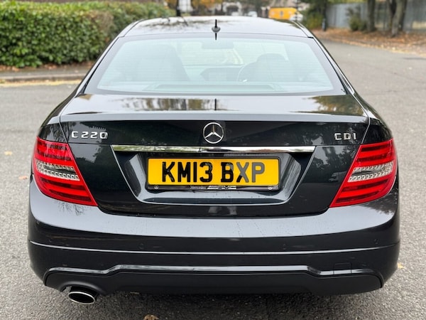 Used Mercedes-Benz C-Class 2013 for sale - 76250154: Photo 6