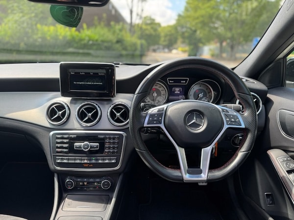Used Mercedes-Benz GLA 2015 for sale - 75201236: Photo 11