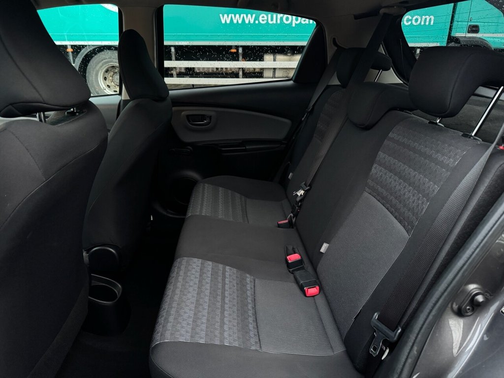 Used Toyota Yaris 2016 for sale - 77697962: Photo 16