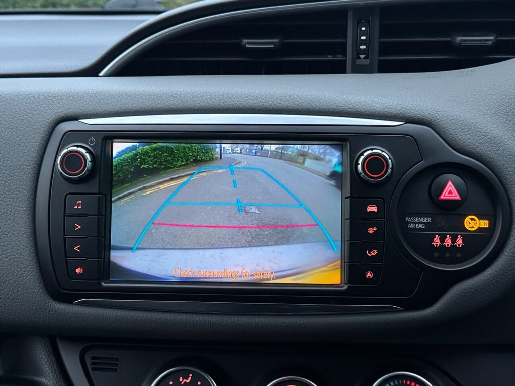 Used Toyota Yaris 2016 for sale - 77697962: Photo 21