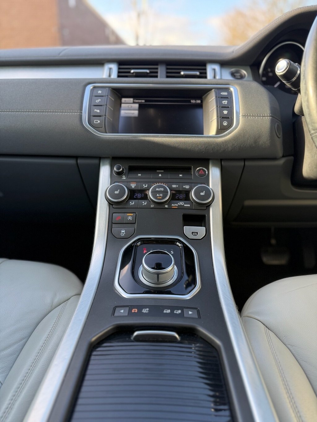 Used Land Rover Range Rover Evoque 2016 for sale - 76900549: Photo 18