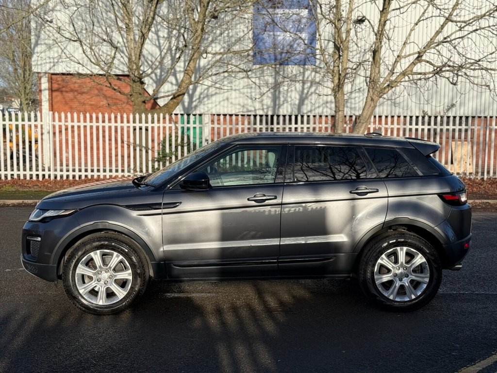 Used Land Rover Range Rover Evoque 2016 for sale - 76900549: Photo 4