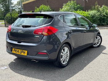 Used Kia Ceed 2014 for sale - 78975278: Photo