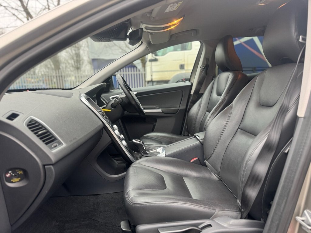 Used Volvo XC60 2015 for sale - 77422716: Photo 12