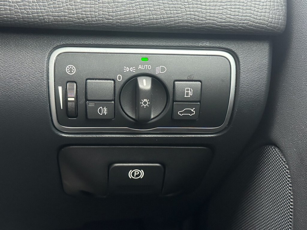 Used Volvo XC60 2015 for sale - 77422716: Photo 22