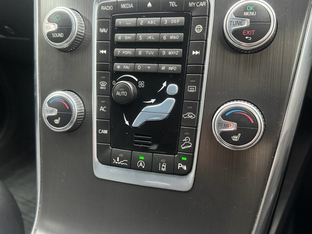 Used Volvo XC60 2015 for sale - 77422716: Photo 25