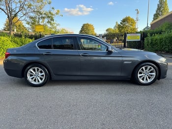 Used BMW 5 Series 2016 for sale - 79752078: Photo