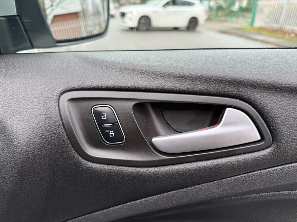 Used Ford Kuga 2017 for sale - 77188584: Photo 34