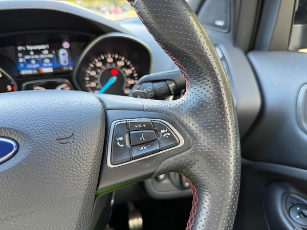 Used Ford Kuga 2019 for sale - 76048249: Photo 30