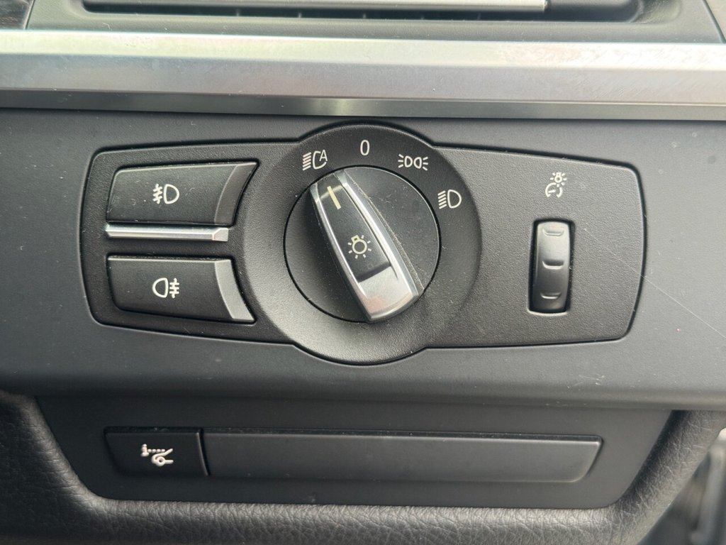 Used BMW 6 Series 2012 for sale - 76962477: Photo 33