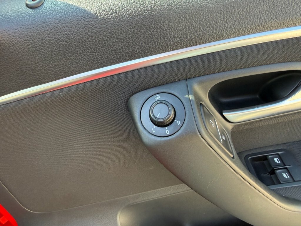 Used Volkswagen Polo 2015 for sale - 78083281: Photo 26