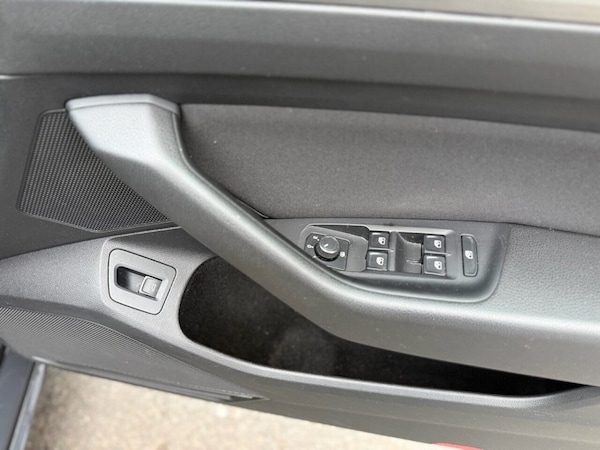 Used Volkswagen Passat 2018 for sale - 76303705: Photo 21