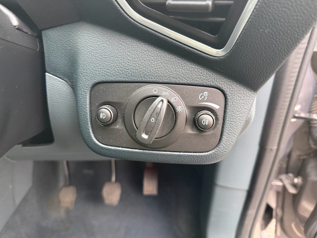 Used Ford C-Max 2014 for sale - 77302380: Photo 28