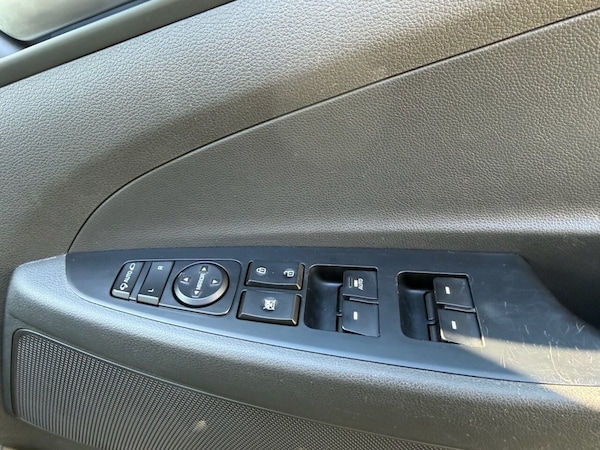 Used Hyundai TUCSON 2017 for sale - 76068775: Photo 12