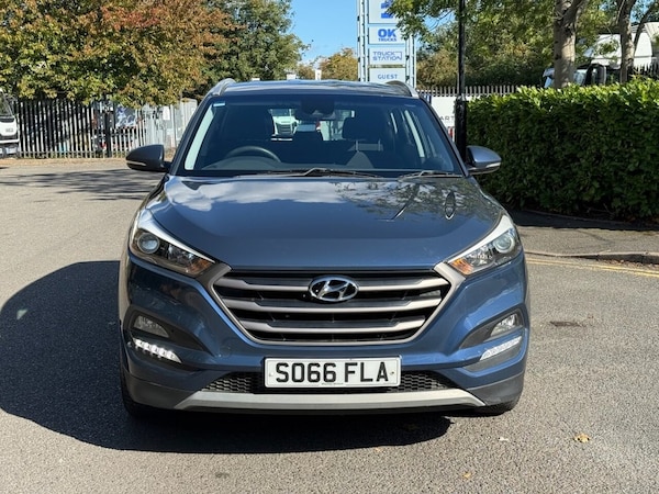 Used Hyundai TUCSON 2017 for sale - 76068775: Photo 2