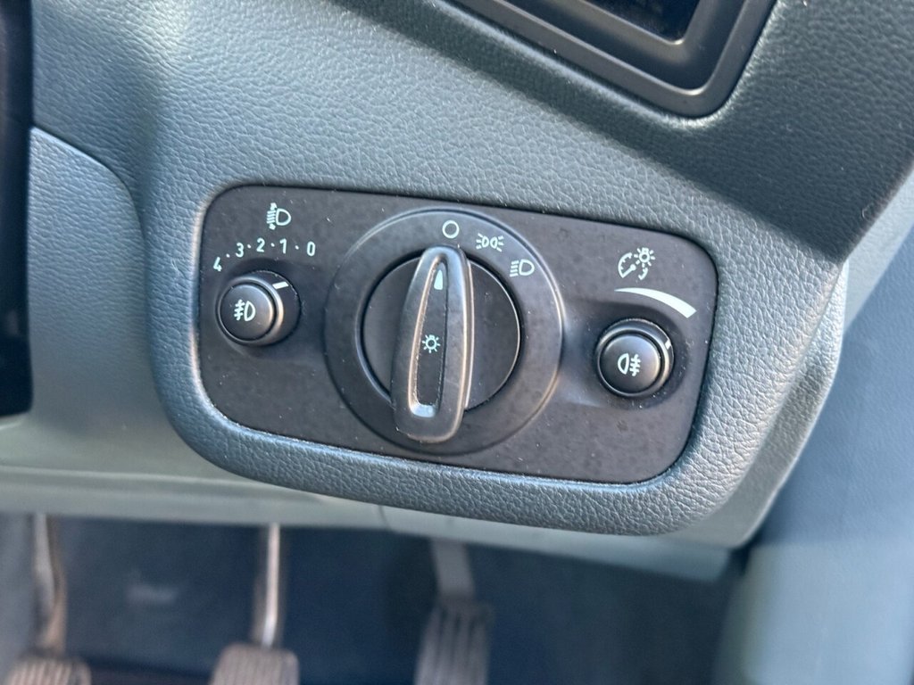 Used Ford C-Max 2014 for sale - 77007215: Photo 18