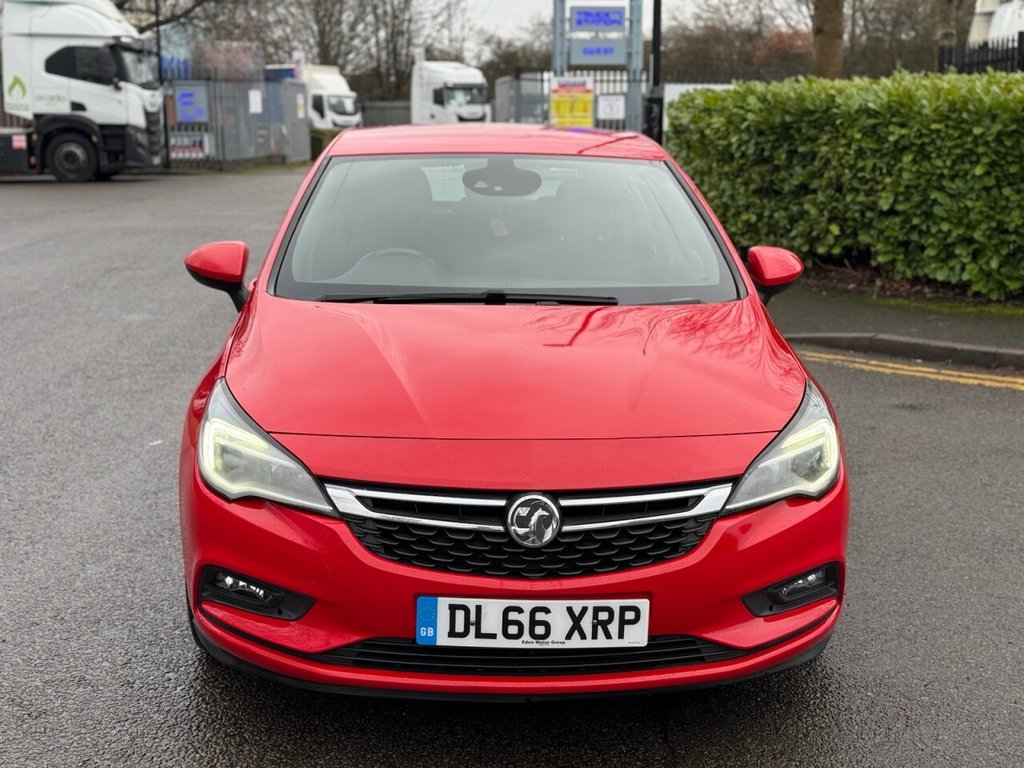 Used Vauxhall Astra 2016 for sale - 77188339: Photo 2