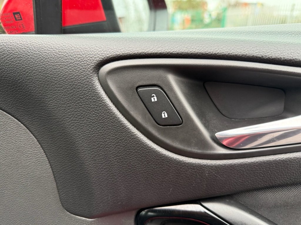Used Vauxhall Astra 2016 for sale - 77188339: Photo 28