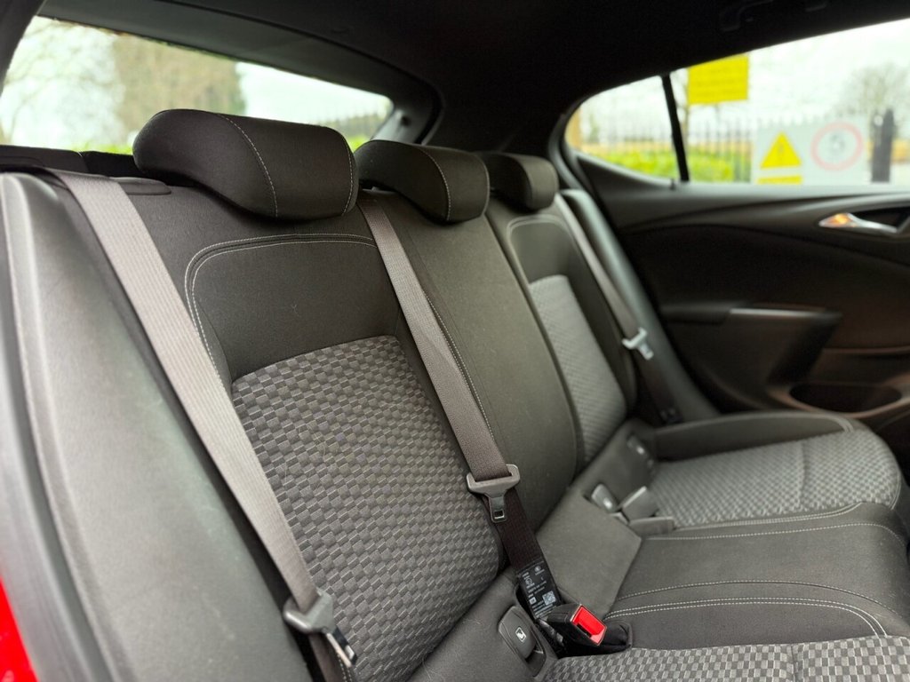 Used Vauxhall Astra 2016 for sale - 77188339: Photo 31