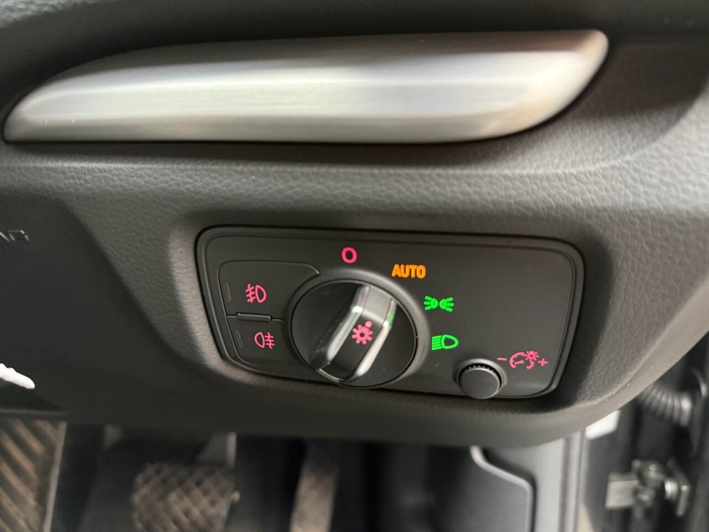 Used Audi A3 2016 for sale - 77236401: Photo 32