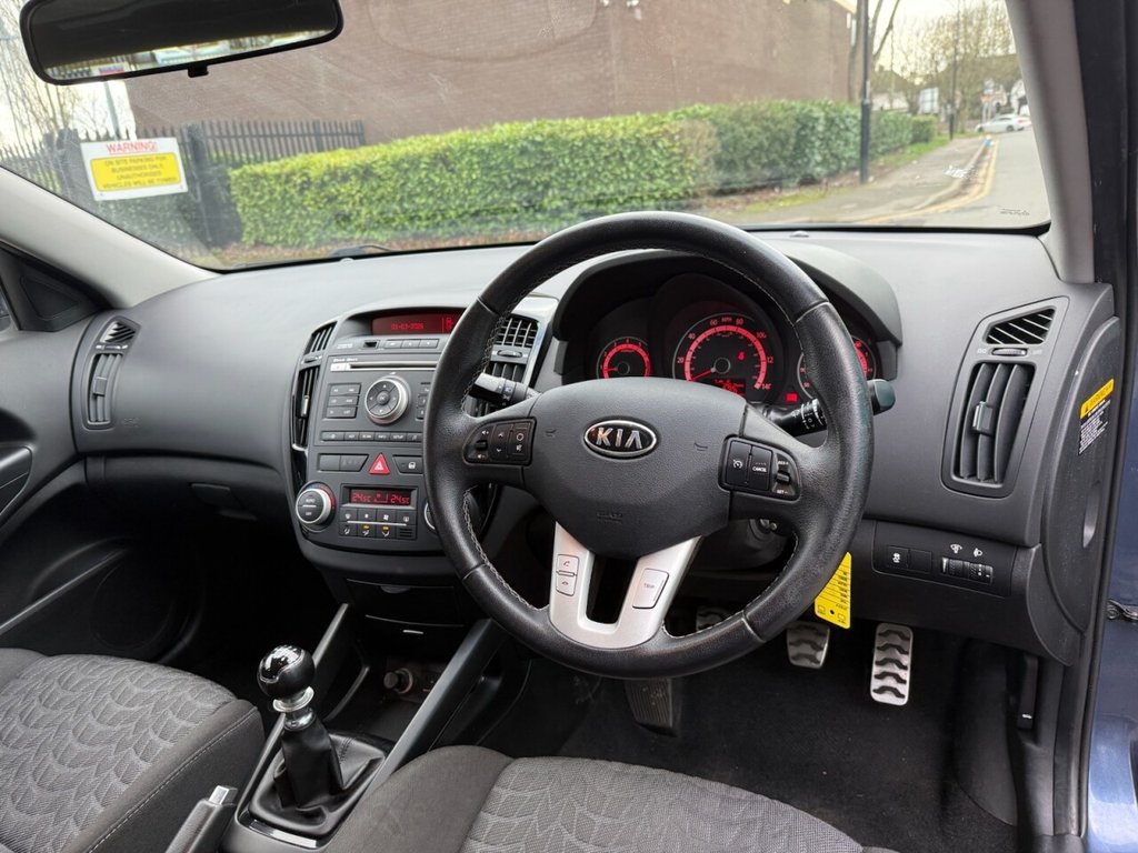 Used Kia Ceed 2011 for sale - 77710896: Photo 11