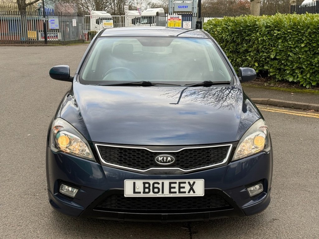 Used Kia Ceed 2011 for sale - 77710896: Photo 2