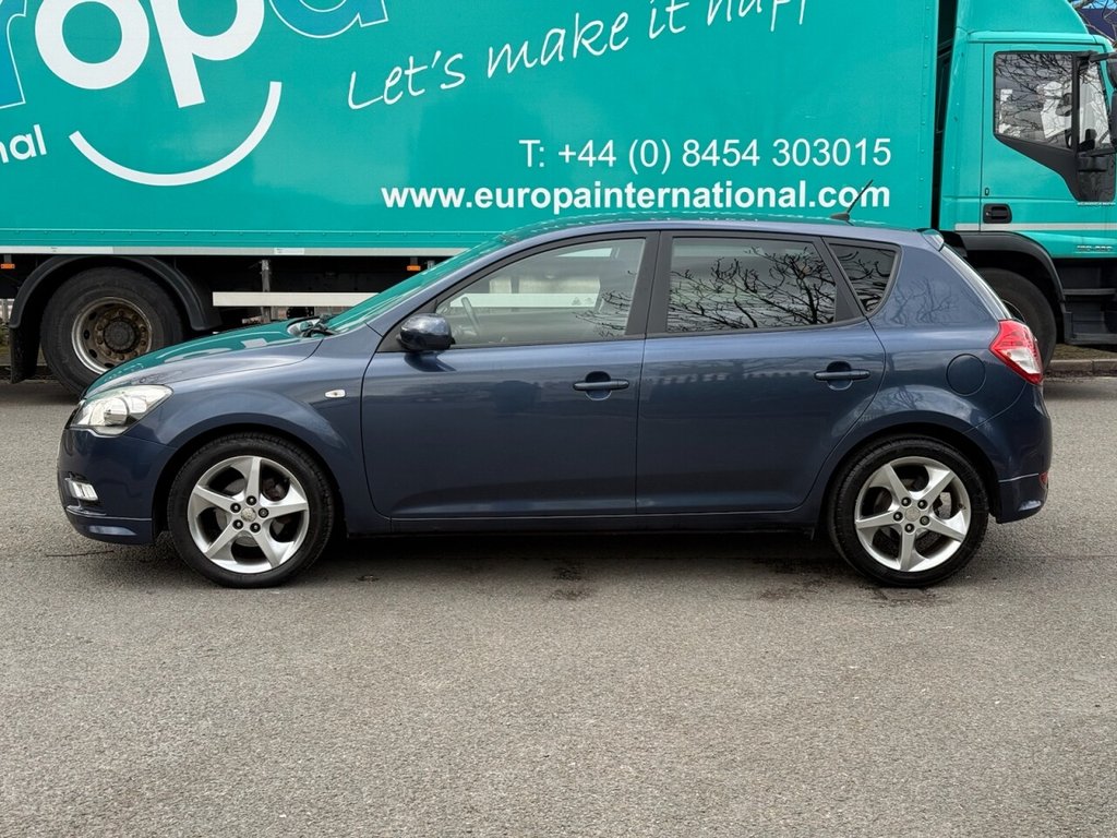 Used Kia Ceed 2011 for sale - 77710896: Photo 4
