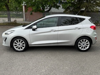 Used Ford Fiesta 2018 for sale - 75451072: Photo