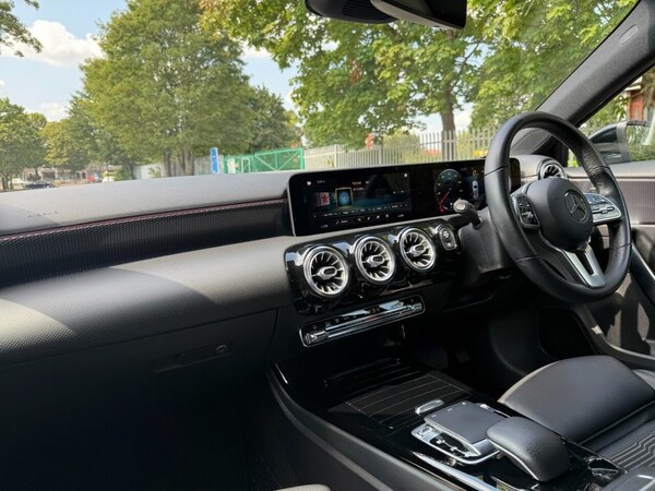 Used Mercedes-Benz A-Class 2018 for sale - 75596628: Photo 12