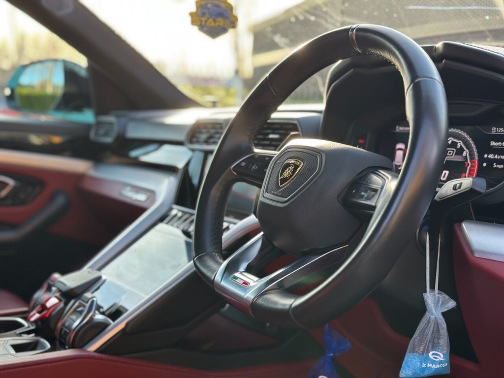 Used Lamborghini Urus 2023 for sale - 76655091: Photo 11