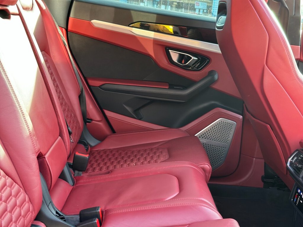 Used Lamborghini Urus 2023 for sale - 76655091: Photo 15