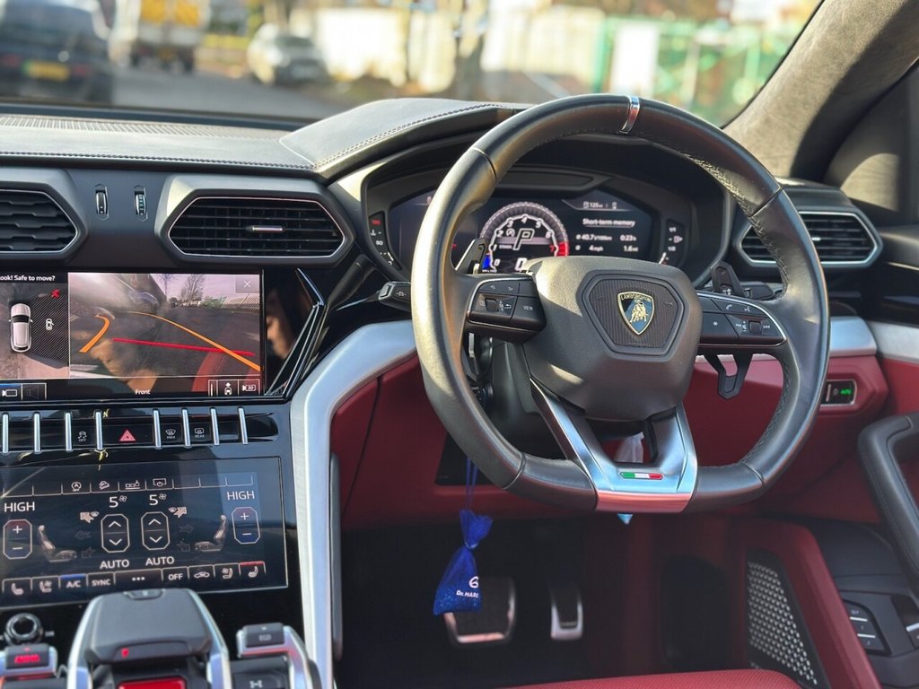 Used Lamborghini Urus 2023 for sale - 76655091: Photo 28