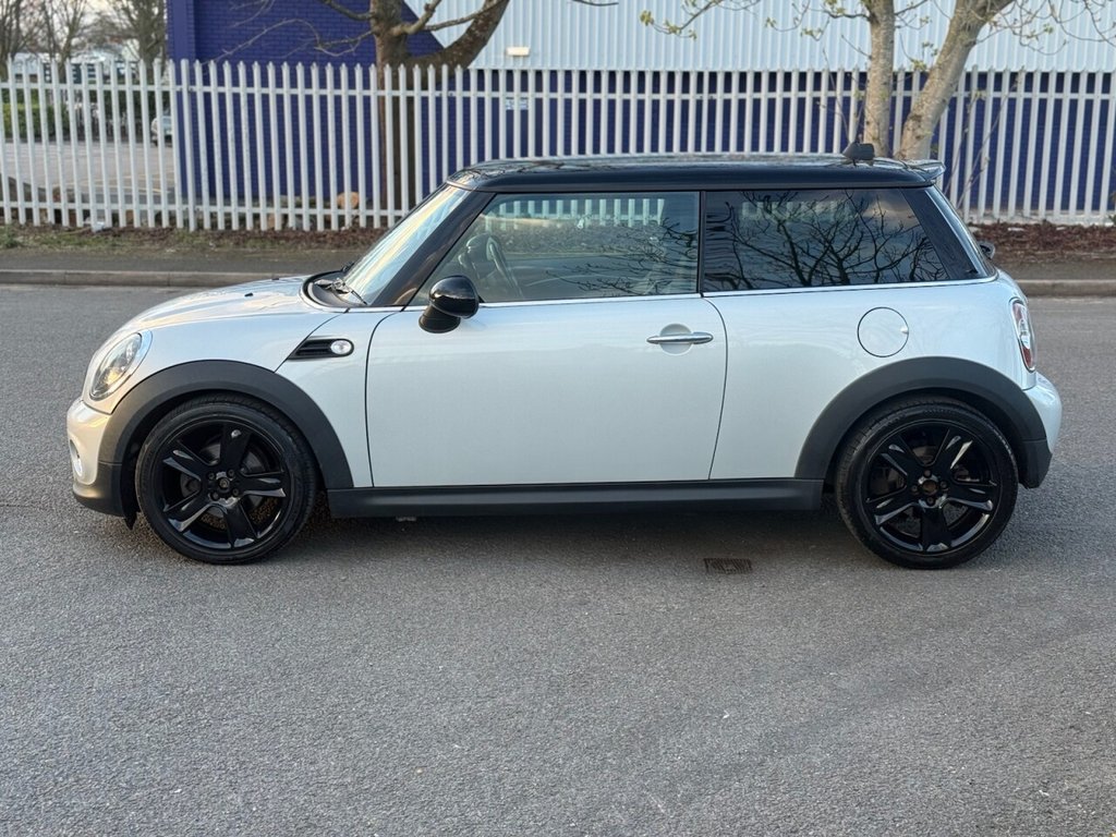Used MINI Hatch 2011 for sale - 77880190: Photo 4