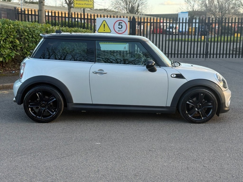 Used MINI Hatch 2011 for sale - 77880190: Photo 8