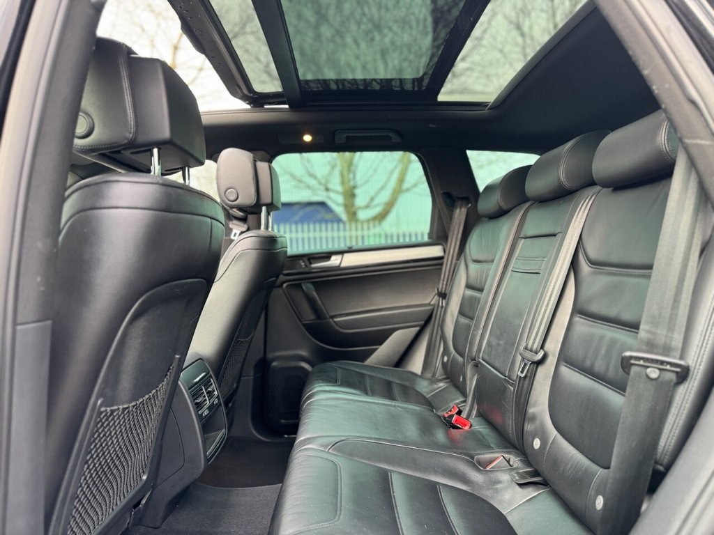 Used Volkswagen Touareg 2011 for sale - 77394680: Photo 17