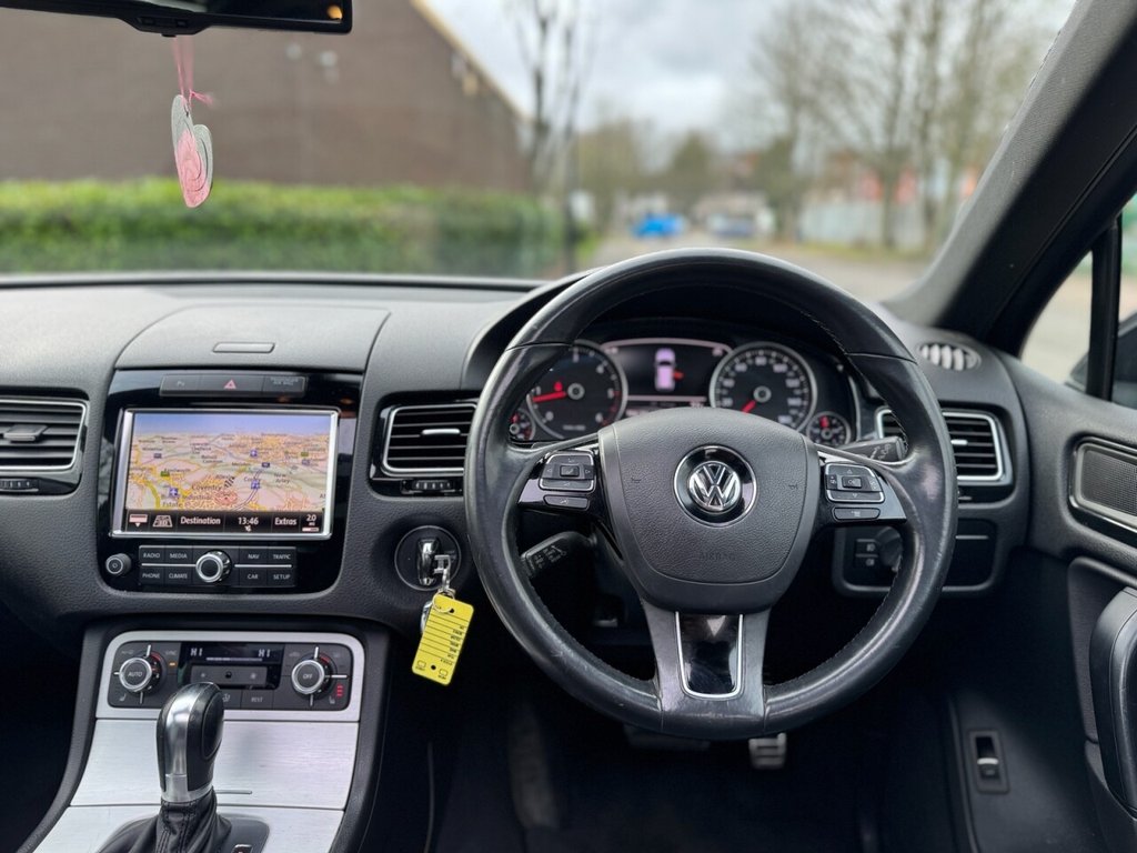 Used Volkswagen Touareg 2011 for sale - 77394680: Photo 9