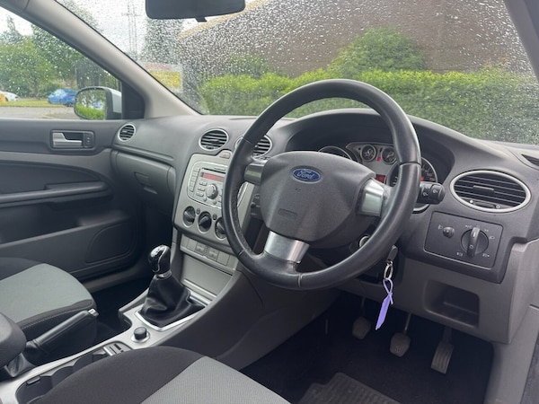 Used Ford Focus 2009 for sale - 74867361: Photo 10