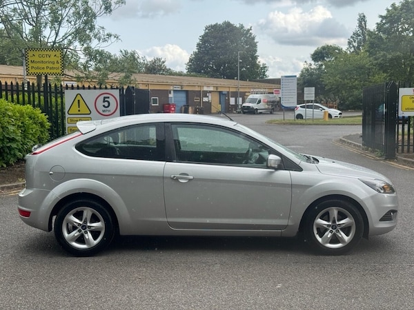 Used Ford Focus 2009 for sale - 74867361: Photo 8