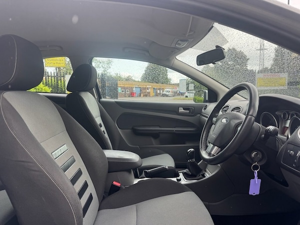 Used Ford Focus 2009 for sale - 74867361: Photo 9