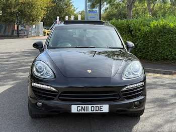 Used Porsche Cayenne 2011 for sale - 79485663: Photo