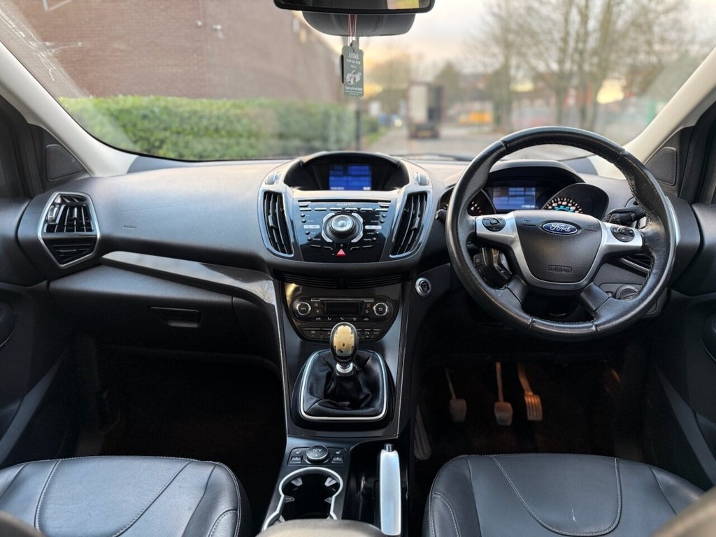 Used Ford Kuga 2015 for sale - 77102505: Photo 14