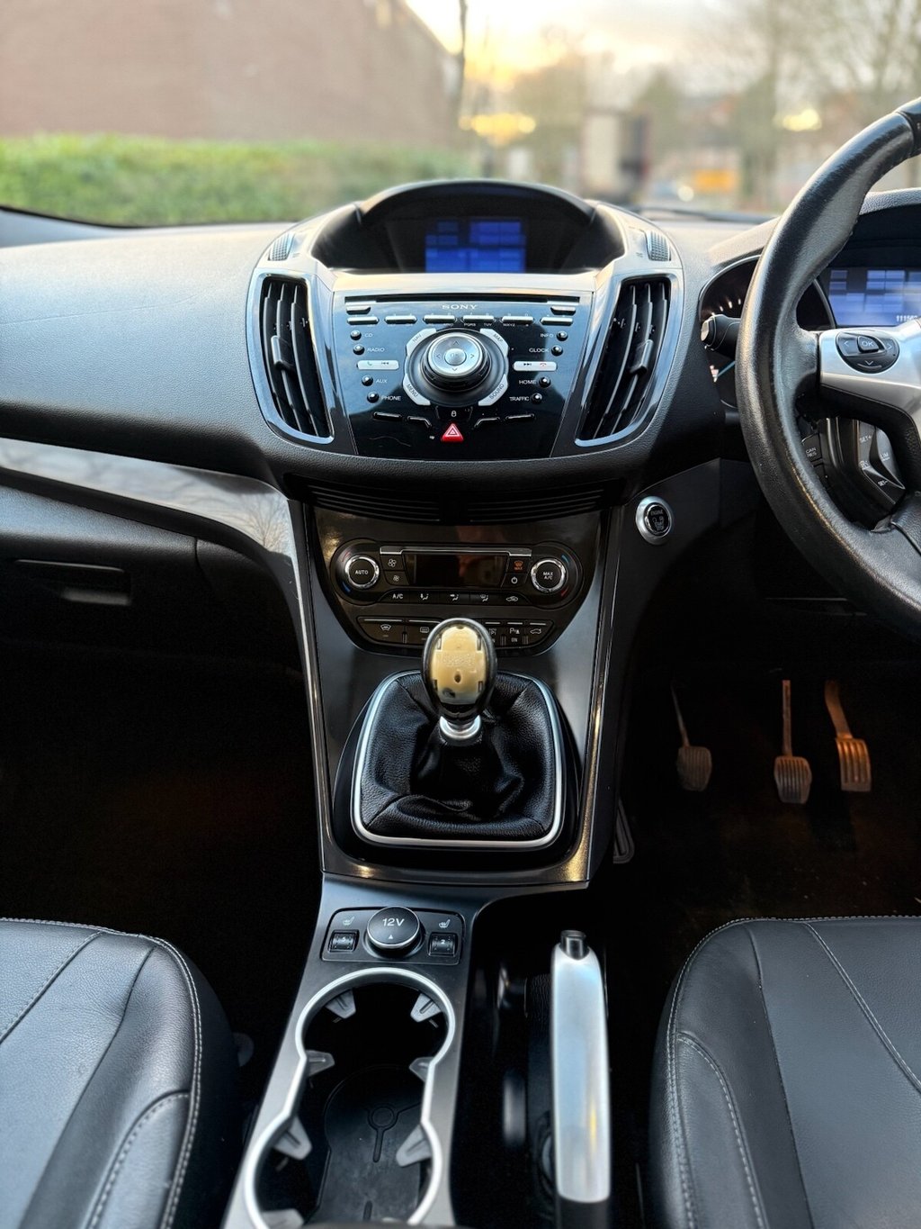 Used Ford Kuga 2015 for sale - 77102505: Photo 15