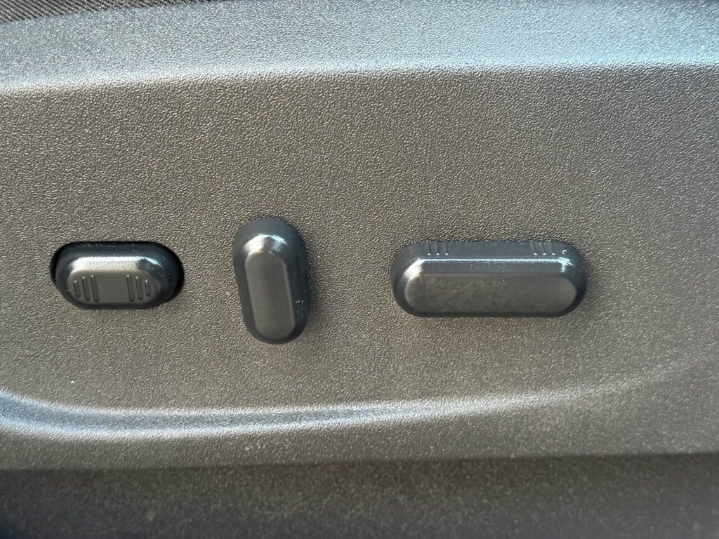 Used Ford Kuga 2015 for sale - 77102505: Photo 26