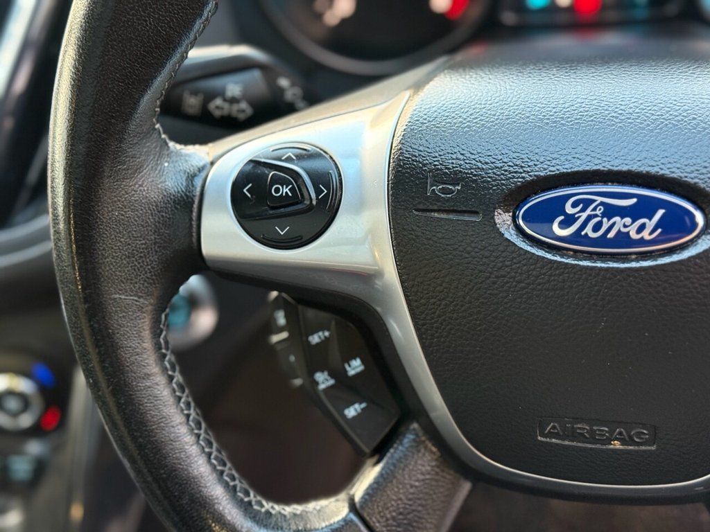 Used Ford Kuga 2015 for sale - 77102505: Photo 29